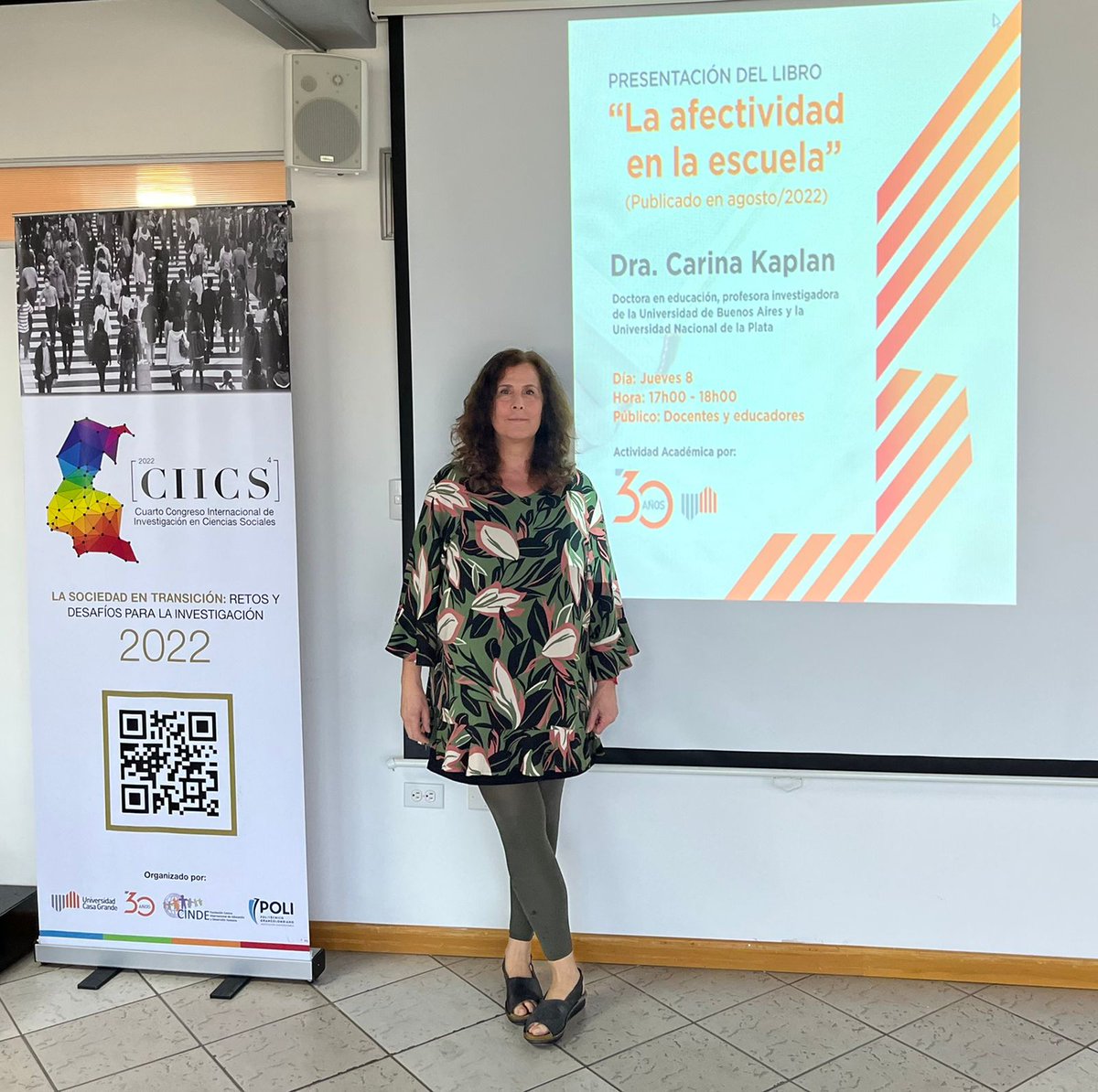 CIICSEcuador's tweet photo. Le damos la cordial Bienvenida a Nuestra Conferencista Inaugural Dra. Carina Kaplan en el arranque del IV CONGRESO INTERNACIONAL DE INVESTIGACIÓN EN CIENCIAS SOCIALES #CIICS2022 #Ecuador #Colombia #LatinoAmerica @CarinaKaplan9 @ucasagrande https://t.co/ONus0Z39Sg
