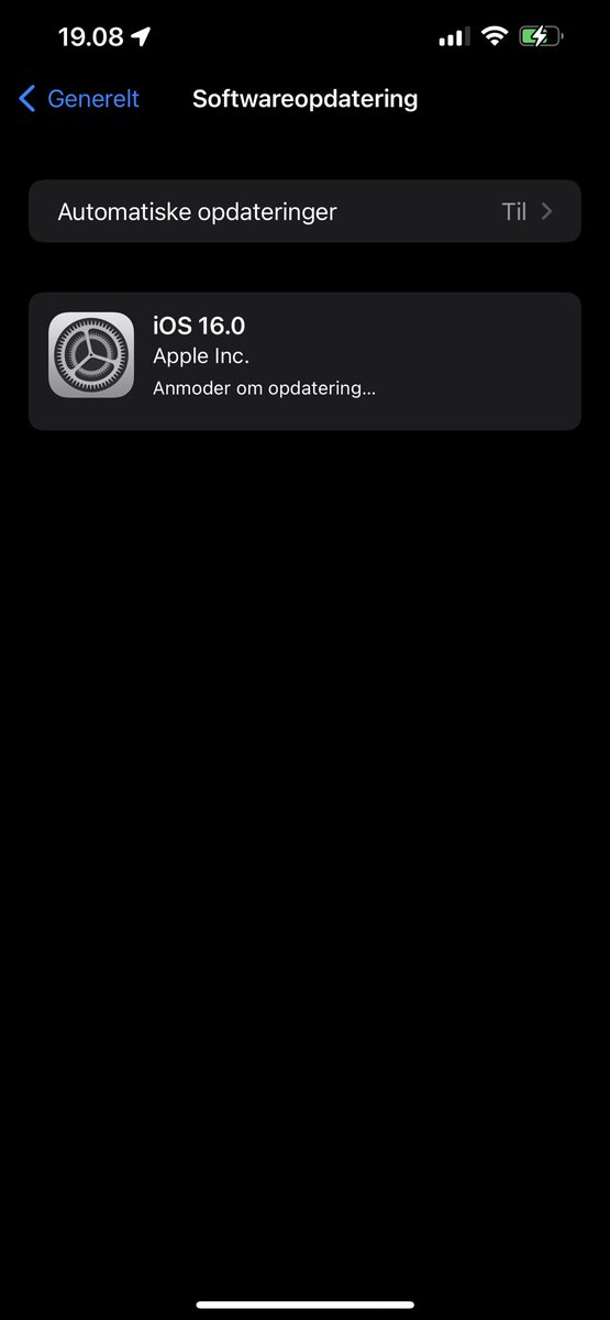 Michaelbrochner's tweet photo. Yay… its happening #iOS16 #denmark https://t.co/NSMTtlS8dw