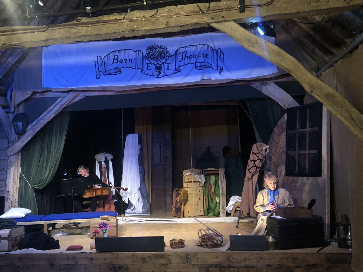 AdrianRees15's tweet photo. Spent the weekend at the Barn Theatre at Smallhythe, home of Ellen Terry, helping the most wonderful group of folks present Our Ellen, a show they first produced in 1988. Tina Gray is Ellen and truly brought Henry Irving’s leading lady to sparkling life #UtterBliss #Brava https://t.co/WPze5zxtcd