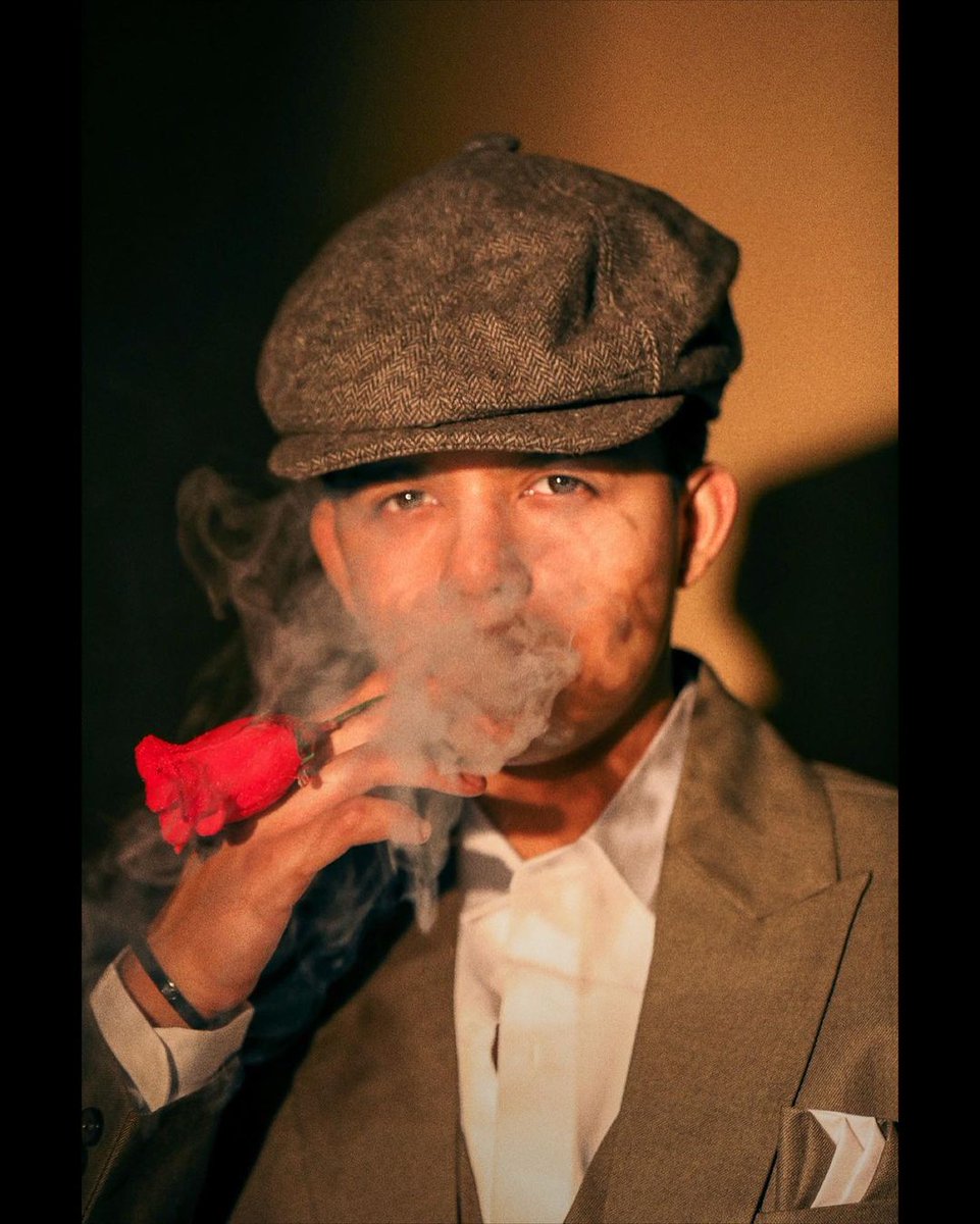 _riyaz__aly__'s tweet photo. In the bleak midwinter. 🌹 @_riyaz_aly #riifam #riyazaly #__riyaz_aly_ https://t.co/GJUVCezk2C