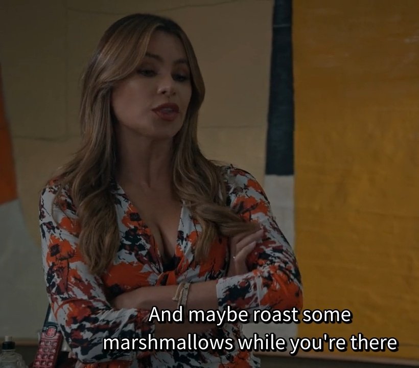 Distoeknee's tweet photo. #modernfamily https://t.co/cI3MXRzzji