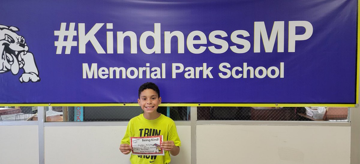Mrsjansheehan's tweet photo. Our First #KindnessMP award of 22-23 goes to Kaiden in grade 3! Way to go, Kaiden! #MPRockland https://t.co/qGlp1qrVmt