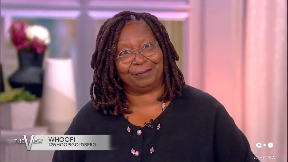 Whoopi Goldberg S The View Co Hosts Realize She Doesn T Have Any Eyebrows