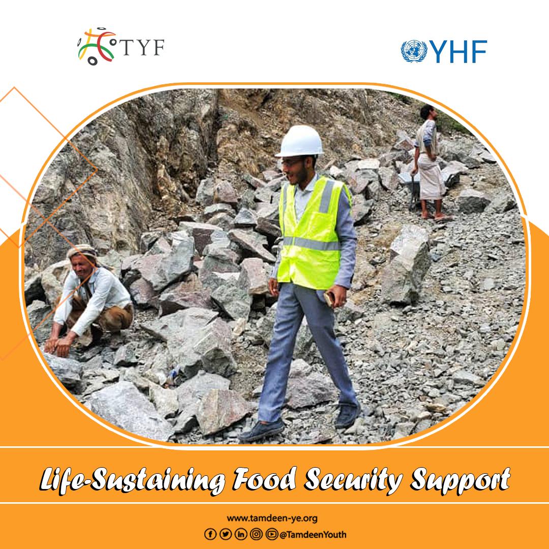 TamdeenYouth's tweet image. We are working in the field and motivating local communities to start their initiatives by building and paving roads to connect dispersed gatherings in Maqbanah district, Taiz Governorate.

#Local_Development 
#Sustainable_Impact