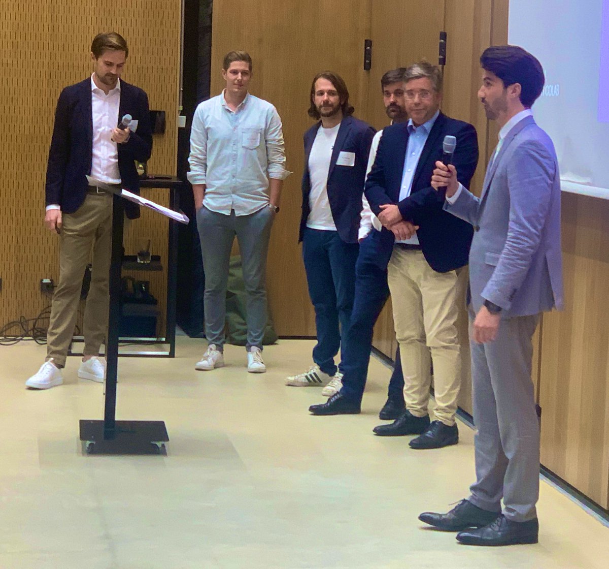 LegalTechUniRgb's tweet photo. Kick-off Legal Tech Colab: Die ersten Start-Ups sind schon da: Certivity, LEXCADA, LegalHelix, Kertos, OCOS #LegalTech @LegalTechColab https://t.co/AX8G3OQUl5