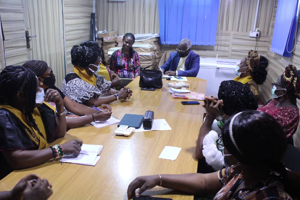ondo_team's tweet photo. The WHO SC, Ondo State field office @abidoyed  was paid an advocacy visit by the team of women-led NGOs.
@WHONigeria @WMulombo @proactiveswz @IsiakaAYODEJI2 @dupsydaisy @saweee131 https://t.co/L83lnz9rNf