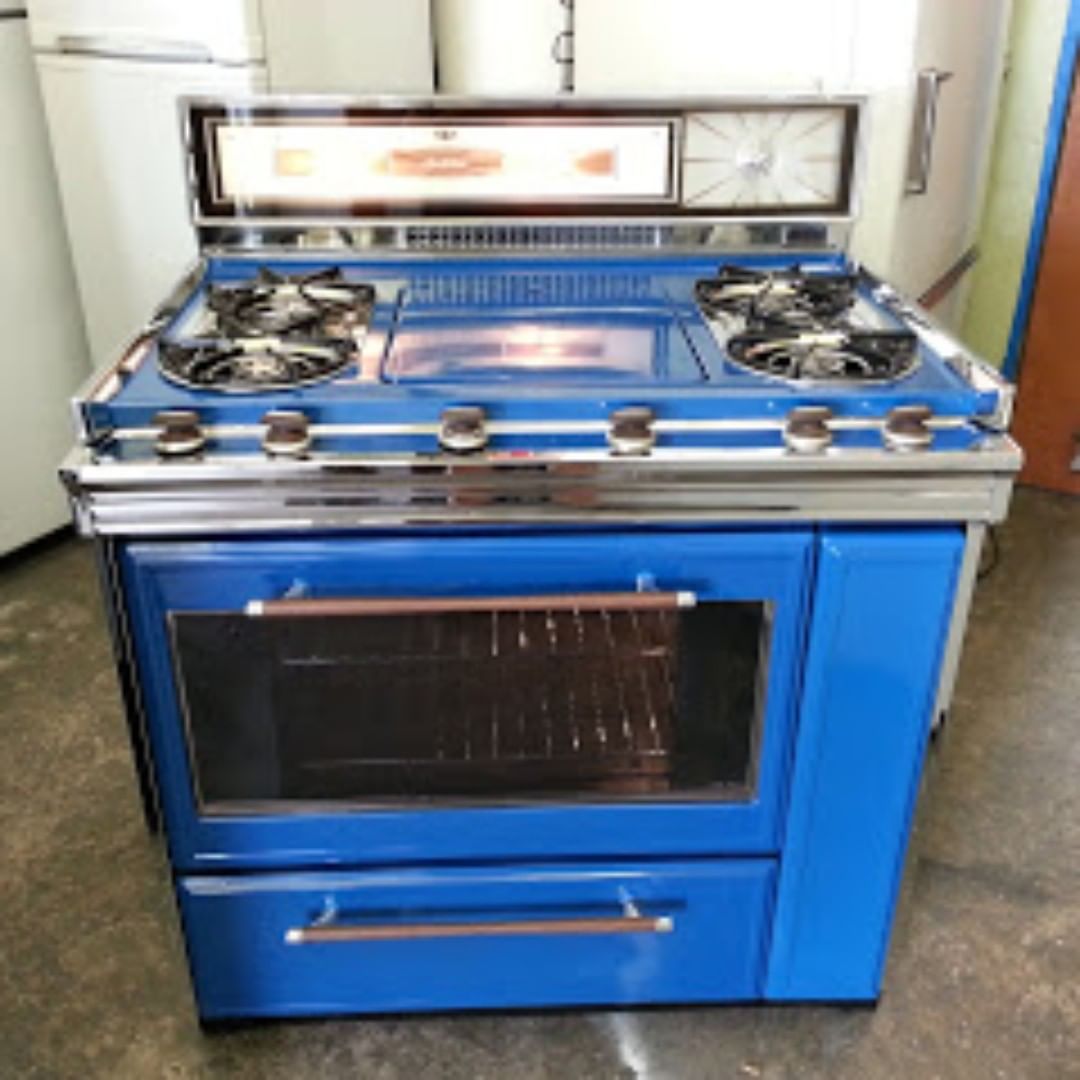 CarolinasAntiqu's tweet photo. CAROLINA'S ANTIQUE APPLIANCES
Sales, repairs, restorations 934 S. Atlantic Blvd, East Los Angeles, CA 90022
📱323 780-2810
💌https://t.co/LiKWSLbNWr
#salestraining #discount #Antiques #california #repairs #salestips #freezer #freezerfrost #kitchendesign #appliancerepair https://t.co/HP4NS5arya