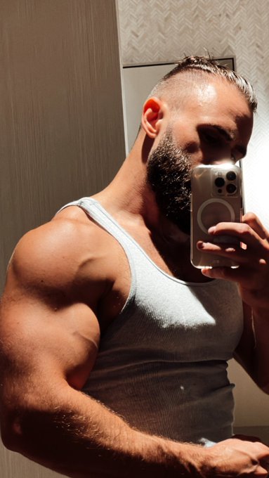 Have you signed up to my https://t.co/eZ0ObNJUgM yet? - #musclegod #hairychest #hairybodybuilder #bodybuildingmotivation<a href="/tag/hairychest"class="tags"><span>#hairychest</span></a><a href="/tag/bodybuildingmotivation"class="tags"><span>#bodybuildingmotivation</span></a><a href="/tag/musclegod"class="tags"><span>#musclegod</span></a>