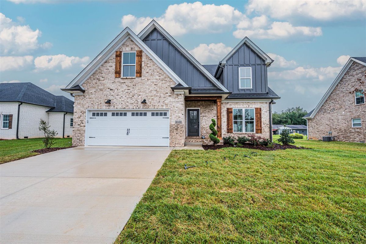 Peerce167's tweet photo. New Listing! $458,000.00, 4BR, 3BA, 6500 Summer Shade Circle, Alvaton, KY 42122, Full Details https://t.co/9TkvhJBtgk https://t.co/FPa0nmLn8C