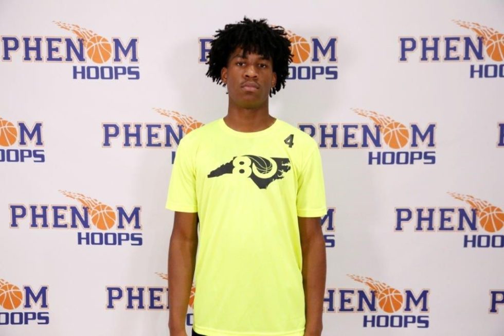 Coach_Rick57's tweet photo. 6'4 '23 Silas Demary Jr. ( @CombineMbb ) has looked extremely good early on at open gym. 3-3 from the 3-point line, excellent controlling pace/tempo. So effective going left. Nifty hesitation dribble 

#PhenomOpenGymTour https://t.co/ecwfw4FPja