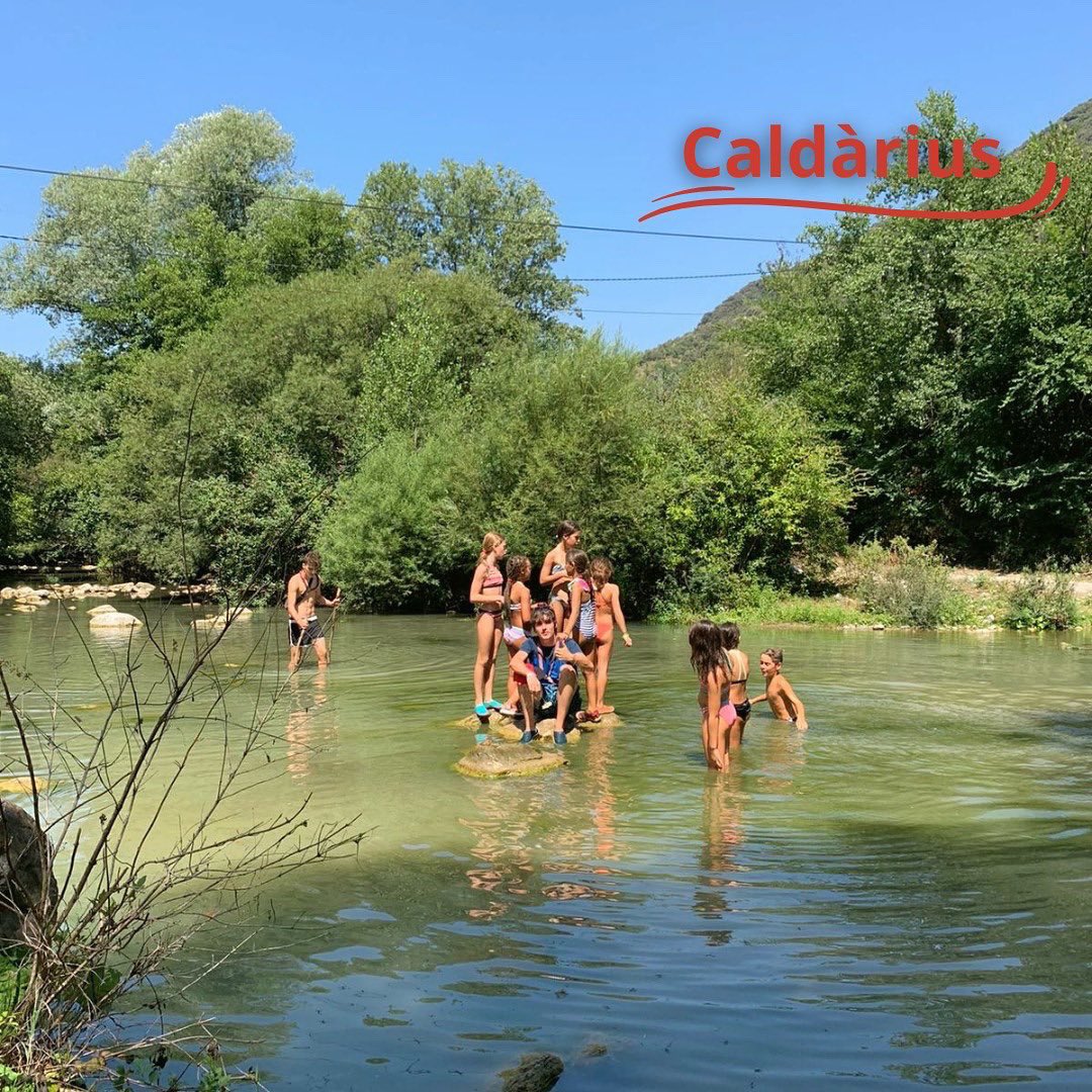 meg_catcentral's tweet photo. 📸 Aquí teniu un primer recull d'aquests dies tan especials en què infants, joves i caps conviuen per créixer i aprendre plegades. https://t.co/kVQ8P387us
