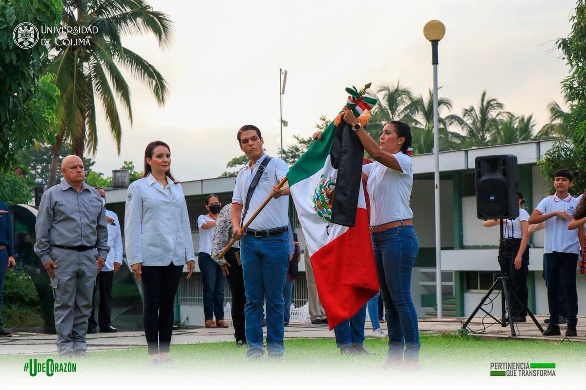 udec_oficial's tweet photo. En el marco de los festejos por los #82añosUdeC 🎉, la Universidad de Colima realizó una ceremonia con motivo del CLXXV Aniversario de la gesta heroica de los Niños Héroes de Chapultepec en la que participaron estudiantes y personal universitario.

#EventosUdeC https://t.co/BIs1B4jjfk