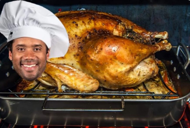 wolkristen's tweet photo. @SniperCrypto82 @DangeRussWilson @Seahawks @Broncos Let's Cook Russ!!!
#LetsCookRuss https://t.co/7Jph8HGGoN