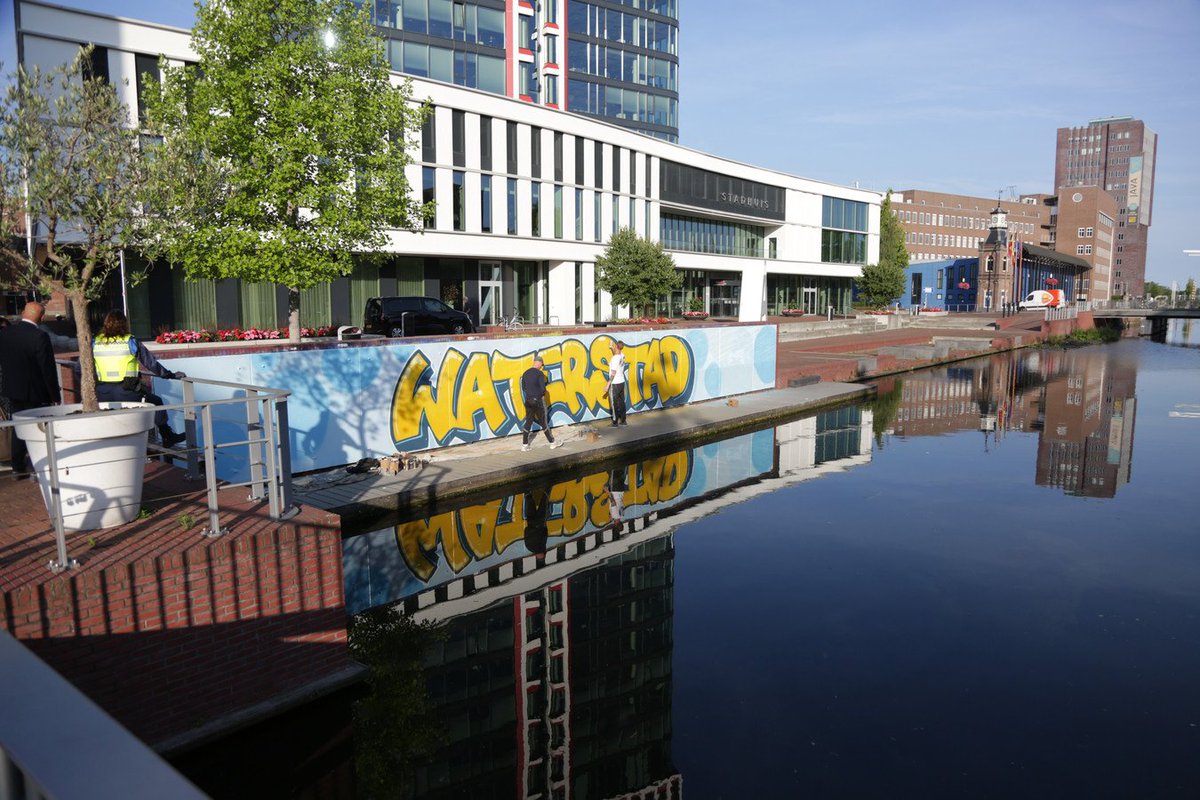 NldTmv's tweet photo. Drieluik
Almelo #VolkinOpstand #DutchUprising https://t.co/T9LqqdIjLI