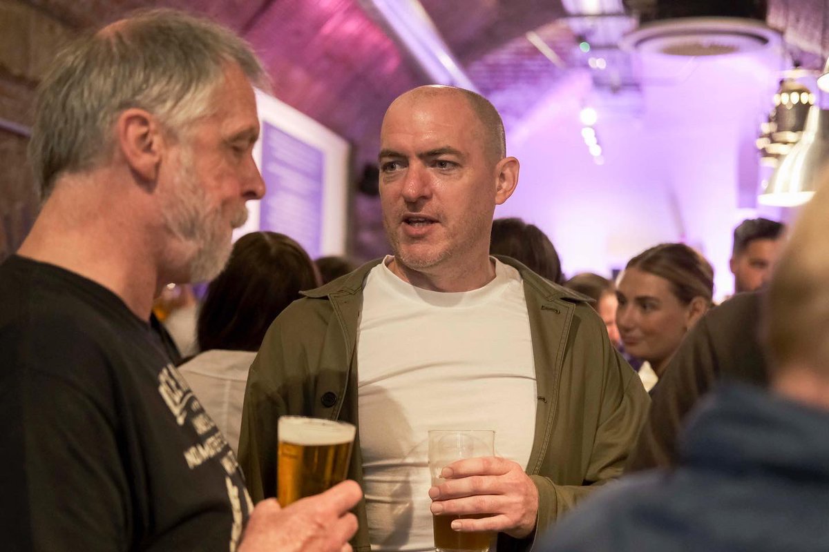 EquityManc's tweet photo. πΈParty Photos - 1 of 5.
Thank you ever so much to photographer @TonyBlakePhoto for coming and catching these wonderful action shots of our 21st birthday party last night. Feel free to share any you like! All 88 photos will be on our Facebook page! #GetTagging https://t.co/jBEwRdhSuq