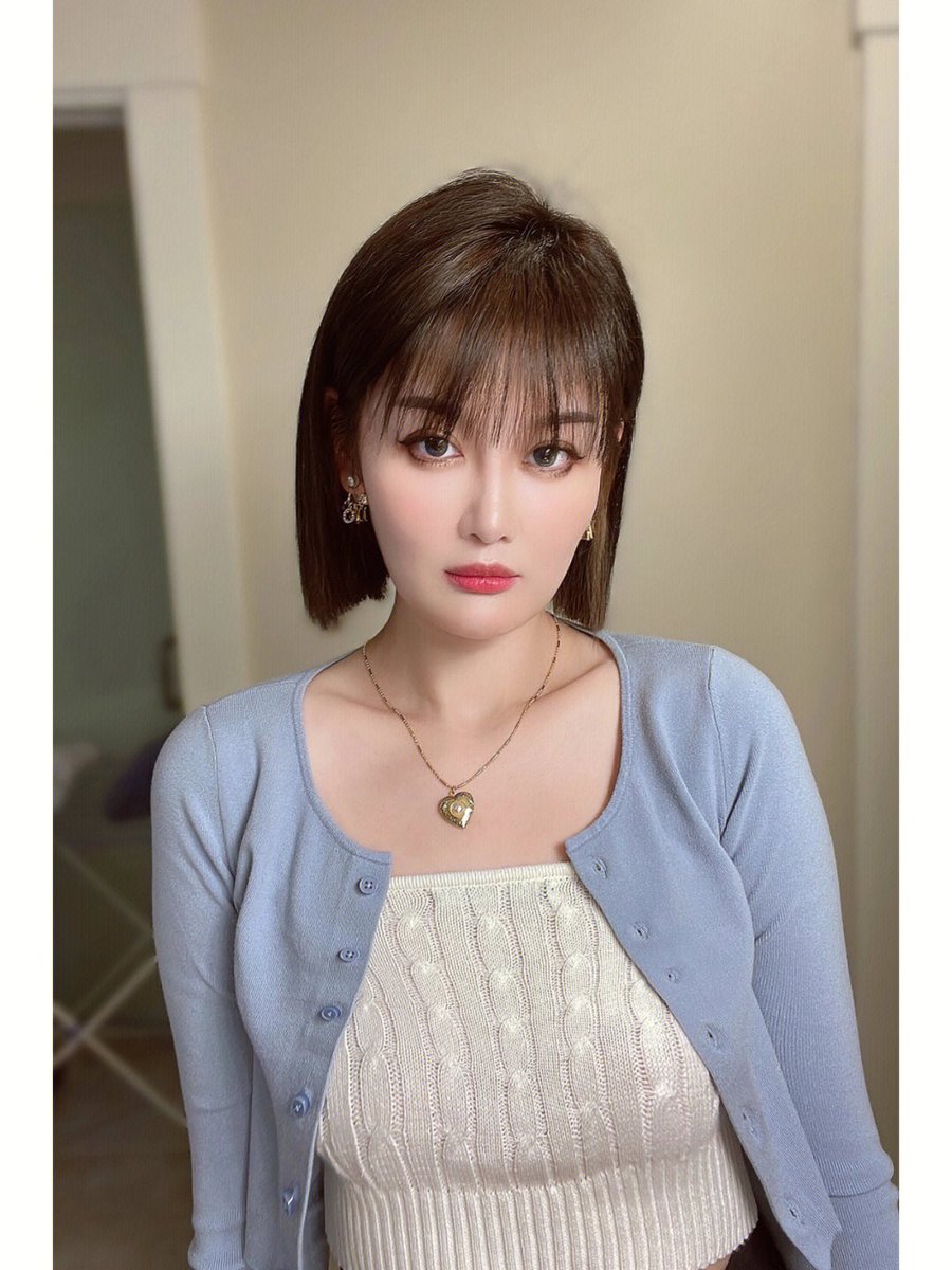 Alice____Wong's tweet photo. #seattle #usa #usa🇺🇸 #us #🇺🇸 #hair #hairfashion #hairgoals #haircolor #hairstyles #hairstyle How does the new hairstyle look? https://t.co/tVgPYzXdxO