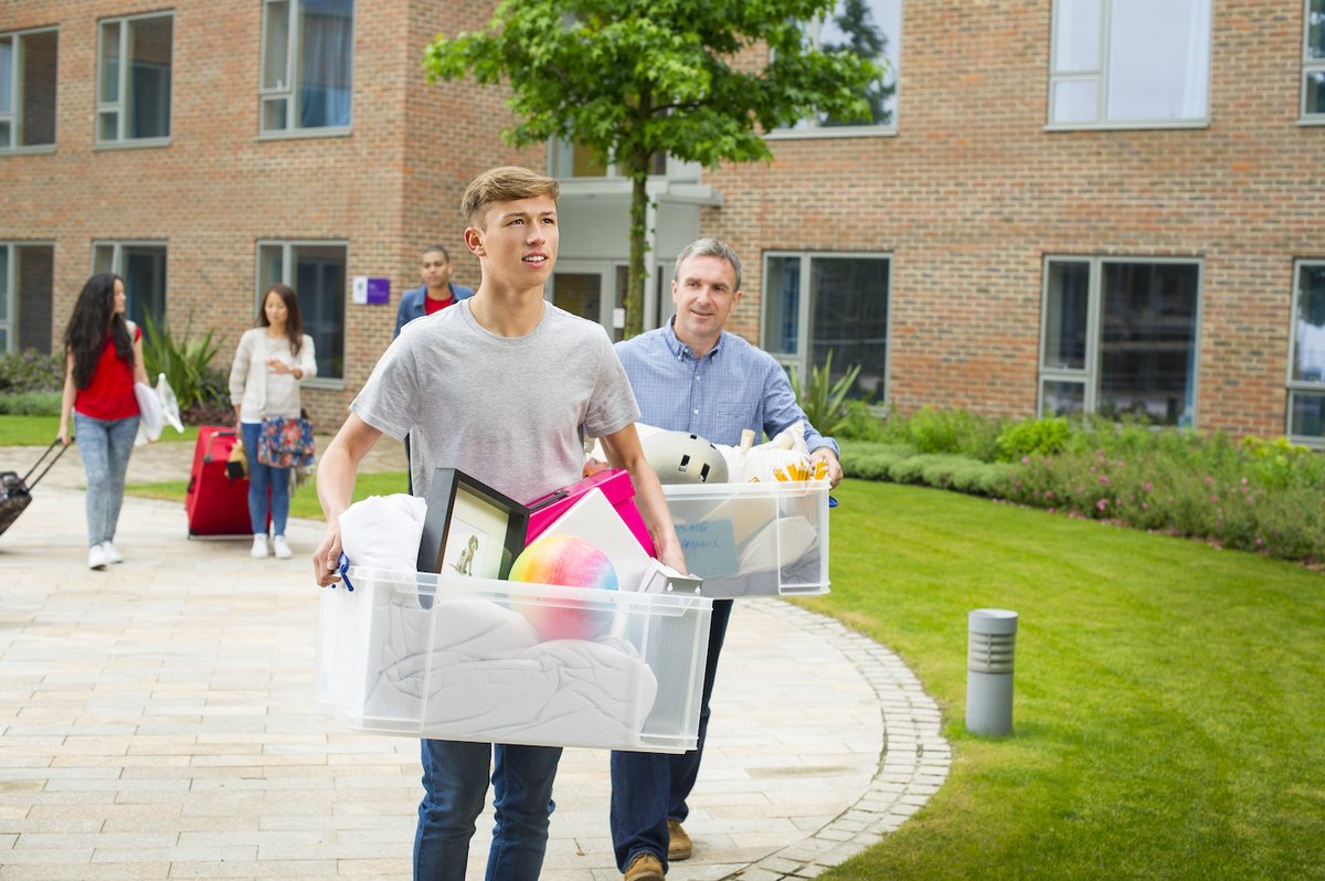 Travall_UK's tweet image. It's nearly Freshers' week! We've got a list of all the essentials for starting university life, with some items you may not have considered.
blog.travall.com/en-gb/essentia…
#University #UniversityEssentials