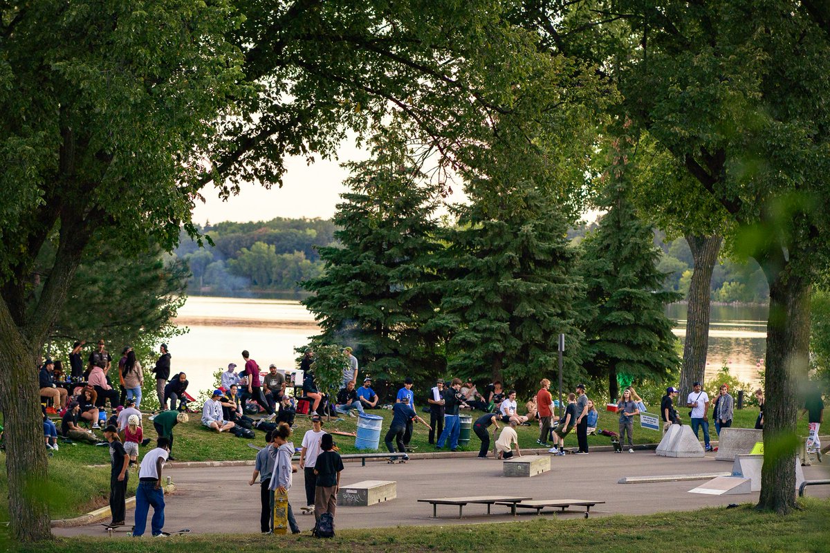 This summer the park board made a temporary skate park with salvaged park equipment on Bde Maka Ska after “unpermitted skateboarding features” appeared last year. The skate park in the North parking lot opened in July and seems to be quite the hit! (Minneapolis, September 2022)
