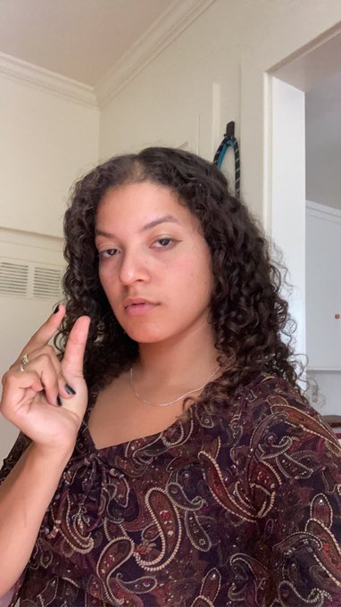I REAK of dominance https://t.co/mTjbjP3xtK<a href="/tag/findom"class="tags"><span>#findom</span></a>