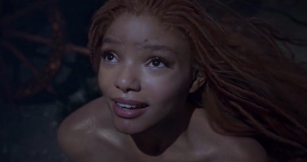 updatecultura's tweet photo. TERROR DOS RACISTAS! Teaser de “A Pequena Sereia” somou mais de 104 MILHÕES de visualizações nas primeiras 24 horas de lançamento. https://t.co/xmpzym7OZv