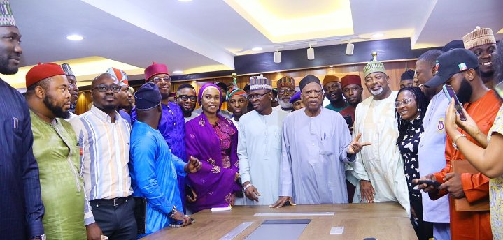 OfficialAPCNYL's tweet photo. Progressive Young Leaders Summit Steering Committee inaugurated today by the All Progressive Congress National Chairman Sen. Abdullahi Adamu, in Abuja.
September ,12, 2022
#PLYSUMMIT https://t.co/VPgclvXAhi