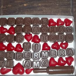 chocofrasesmx's tweet photo. Ahora díselo de una manera diferente y original.
Hazlo con chocolates
#Chocofrases #Chocorecuerdos #GiveAway #Chocoholic 
@En_laDelValle @LaRomaDF @VidaCondesa @NarvarteVecinos @La_Portales @En_Narvarte @PolancoLomas @RomaCondesa @Col_NativitasDF 
@theshoppingroom @DFectuosoTV https://t.co/19qBMGLZWY