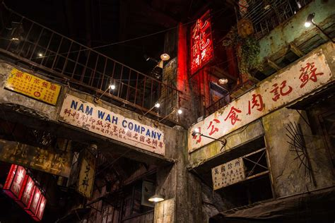 CAUSEWAY "LOSER" (Official Video) youtu.be/QzO34C4F52Y via <a href="/YouTube/">YouTube</a> || I put this song in the mix to give the feeling of finding the club within #DarkHeartCity, bathed in neon and intrigue
italiansdoitbetter.com/product/causew…
<a href="/WeAre_Causeway/">Causeway</a>