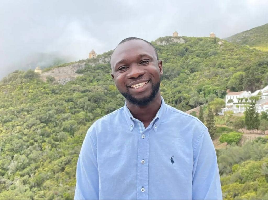 tchintchor's tweet photo. A #EM2022 recebe @MendoncaErikson para uma sessão de Djumbai neste dia de Seminário Amílcar Cabral. 
Membro fundador da ONG Tchintchor é a pessoal ideal para projetar cidadania na Juventude! https://t.co/zaIe5G7N3z