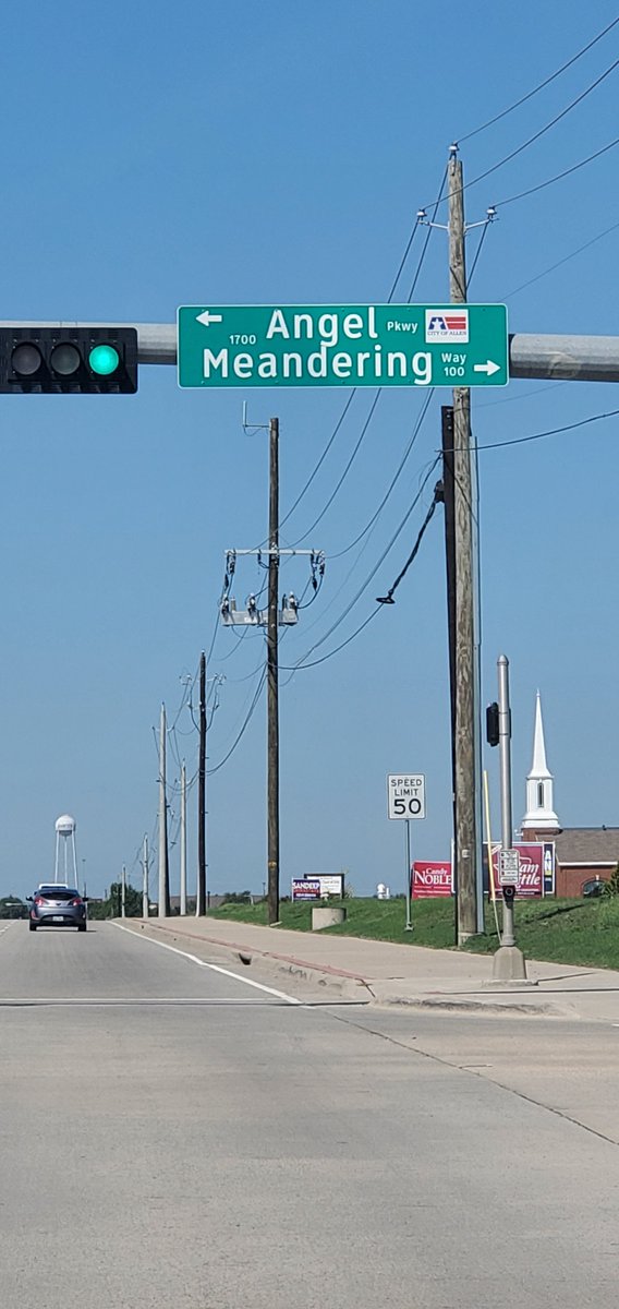 JayMaymi's tweet photo. I was at a light when I noticed this funny street name, Meandering Way (turn right).

I thought to myself..."how many people, figuratively, make right turns onto Meandering Way every single day?" 

Prolonged traveling on Meandering Way will eventually lead you to Dead End Street. https://t.co/KD6L9WGX9S