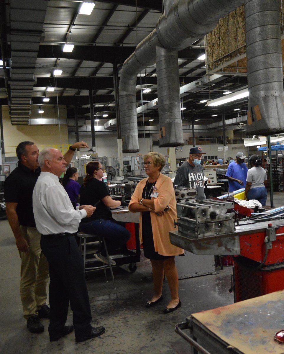 Last week I met the hard working men and women at Macon Resources Inc. MRI supports adults with disabilities through education and employment resources. It also manufactures every license plate in Illinois! Thank you MRI for producing quality plates that help keep our roads safe.
