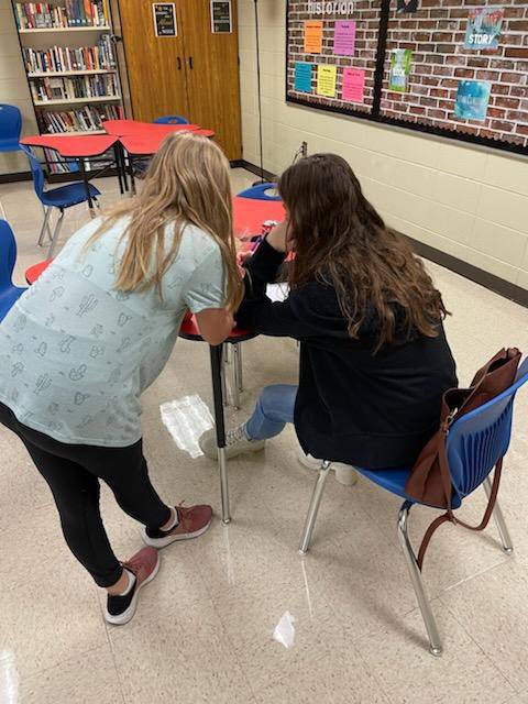 ACTIVE_Campus's tweet photo. The Page Turners MS/HS book clubs held their first meeting today. They discussed meeting activities and selected the books they want to read this year. If anyone would like more information, please email Ms. Hamilton. https://t.co/9kMEUcRDhZ