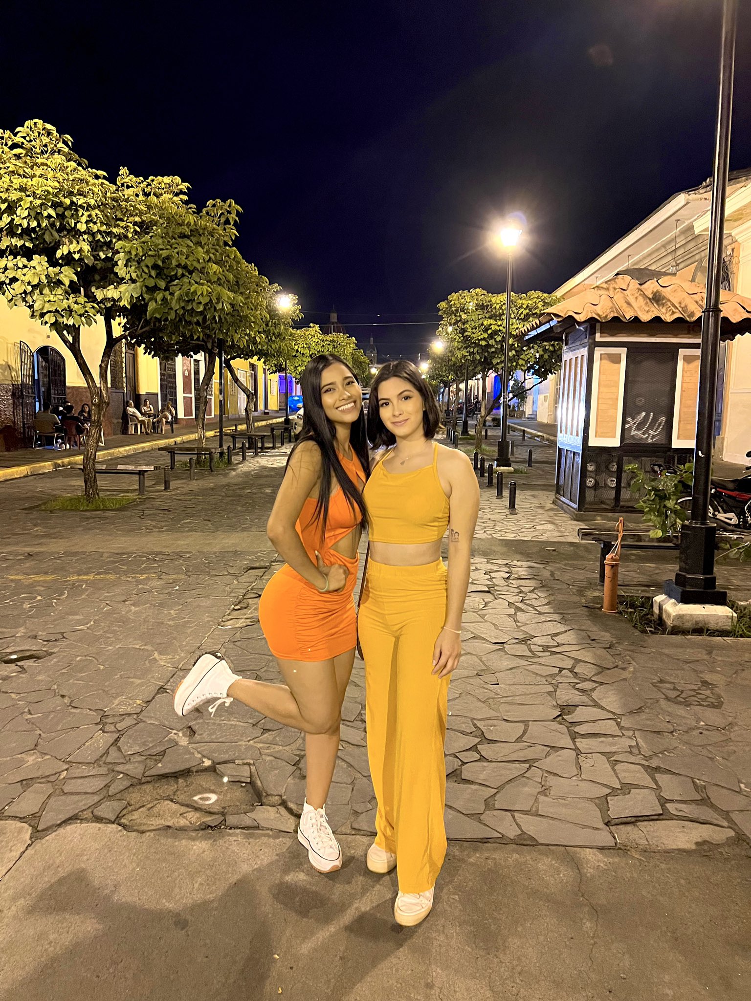 Dayana Paola ⚕️ on Twitter: "Granadaaaa 💛 https://t.co/jWIVixI96r