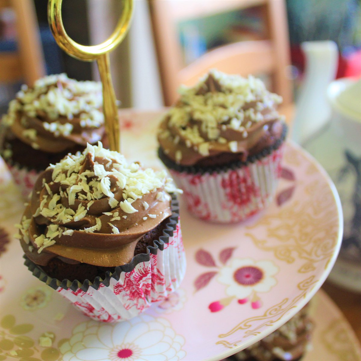 TheSunshineBake's tweet photo. Monday needs cupcakes 🧁 
☀️☀️☀️ https://t.co/k9FwupHu13