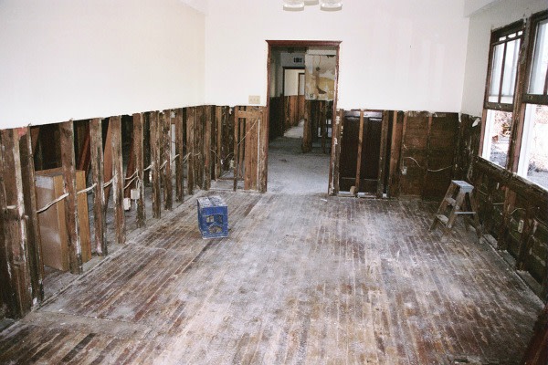 ParamountRestor's tweet photo. 5 Health and Structural Reasons Why Water Damage Should Be Handled By a Professional…
VIEW TIPS... https://t.co/nD9rMOMy8w
#waterdamage #flooddamage #homedamage #remodeling #homeimprovement #flooding #plumbing https://t.co/1UmXX77phy