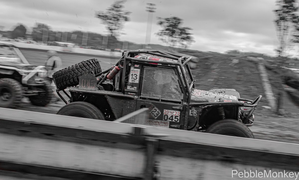 MarkbBentley's tweet photo. #BritPart #LRO #Mudslingger #Landrover @LandRoverOwner https://t.co/Uqyet8jf3l