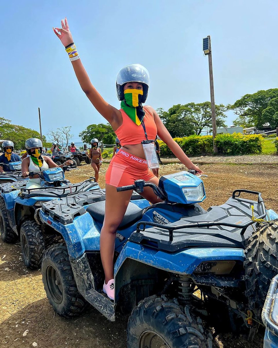 ChukkaCaribbean's tweet photo. Girls just wanna have fun! πβοΈ
#ChukkaCaribbean #ChukkaTours #ItsTimeToPlay #Jamaica #OceanOutpost #SandyBay #VisitJamaica #exploreadventurously https://t.co/GGWur10v9c
