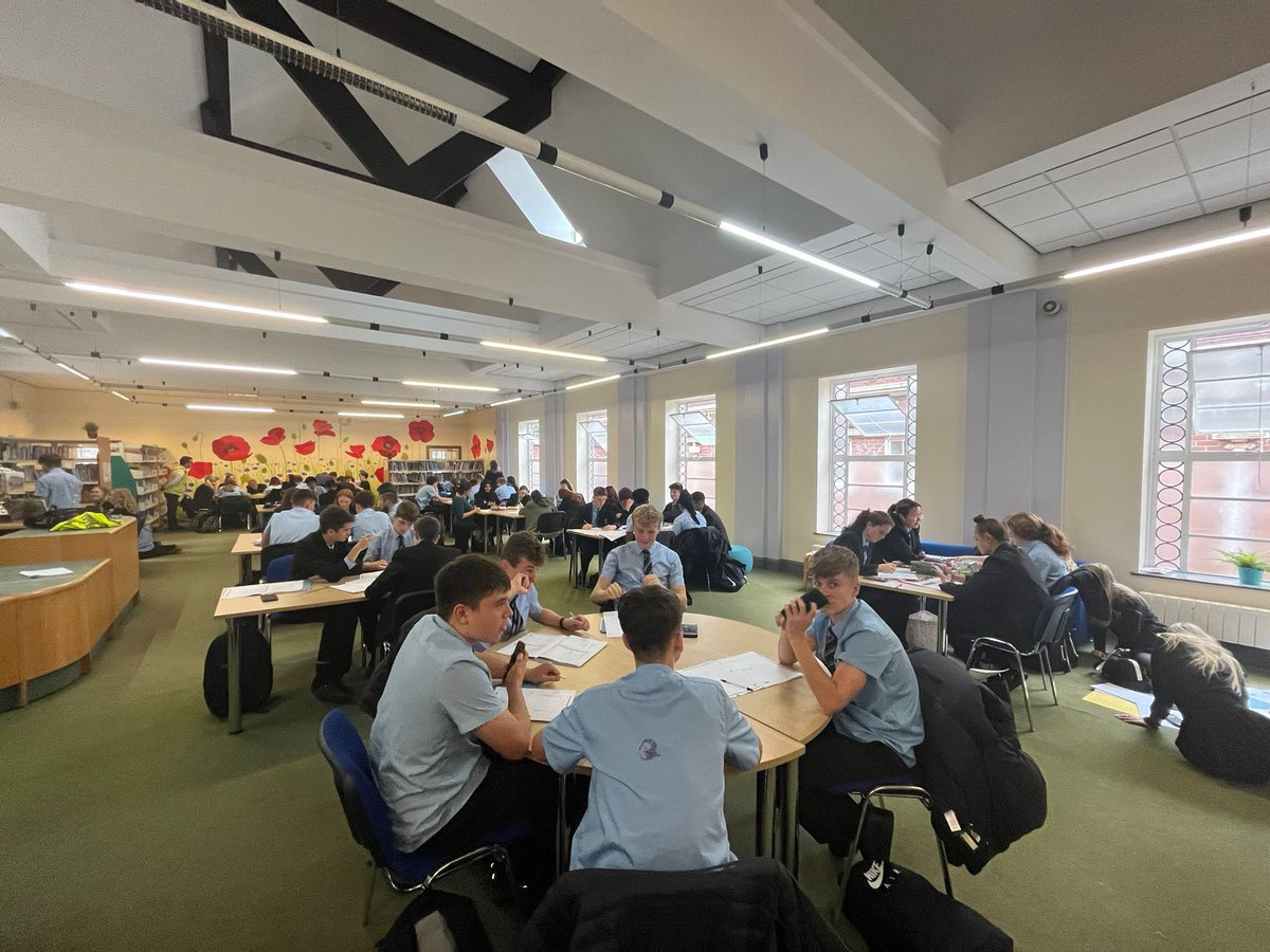 Bassaleg_Maths's tweet photo. Excellent turn out for our first Year 11 after school revision session @BassalegSchool1! We were blown away by the 100 students who are determined to work hard during the build up to their Maths exams in November 👏🏻 keep up the amazing work! @miss_parfitt https://t.co/TG1EmX0kIp