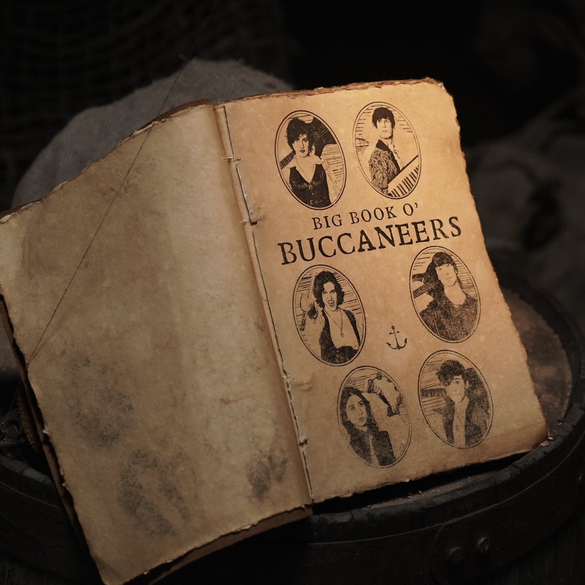SM6Band's tweet photo. The way we changed history in… #TimePirates https://t.co/TBcpAq6sAk
