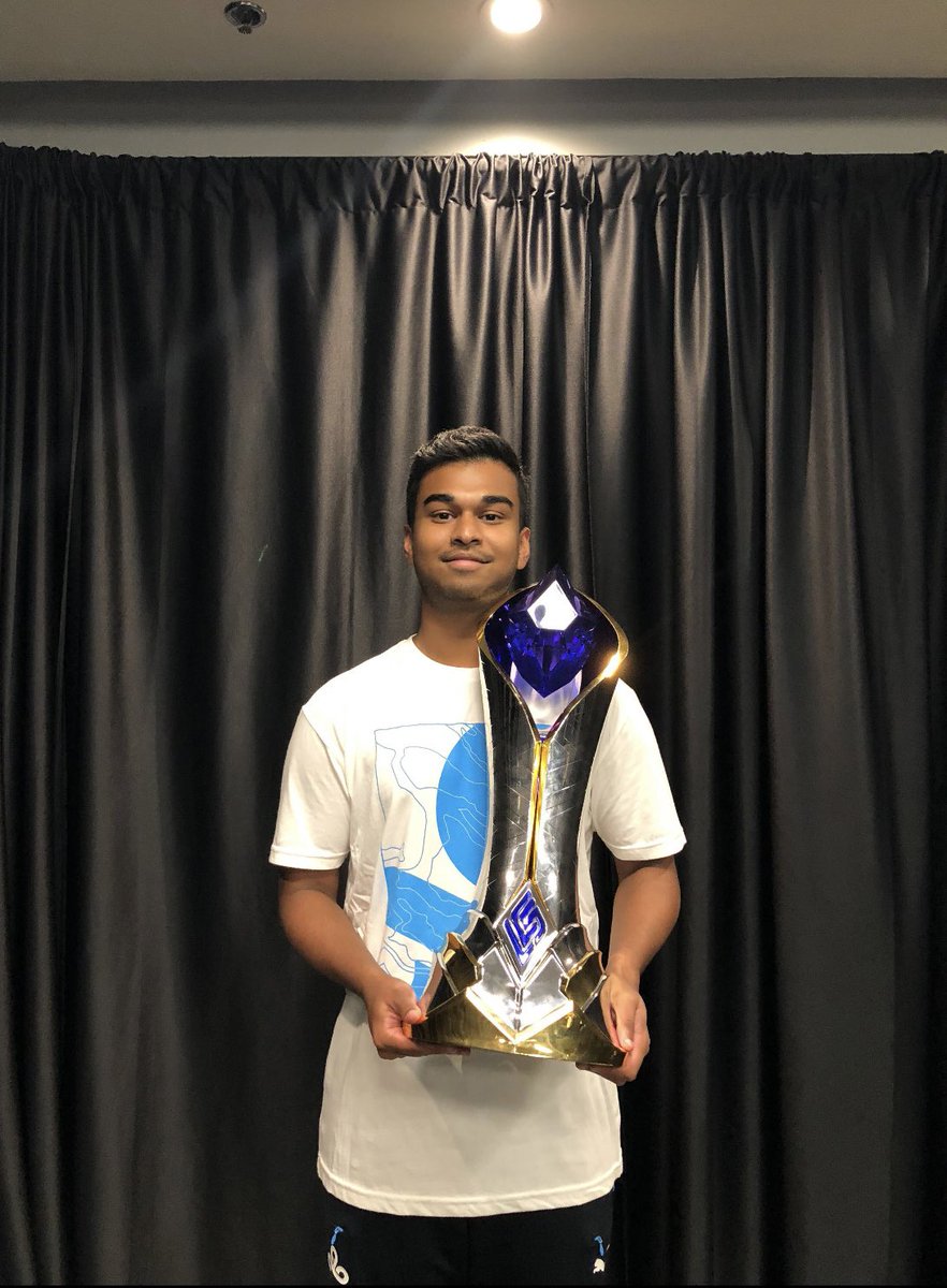 CopyLol's tweet image. A taste of whats to come when I compete in the big leagues 🤣🏆