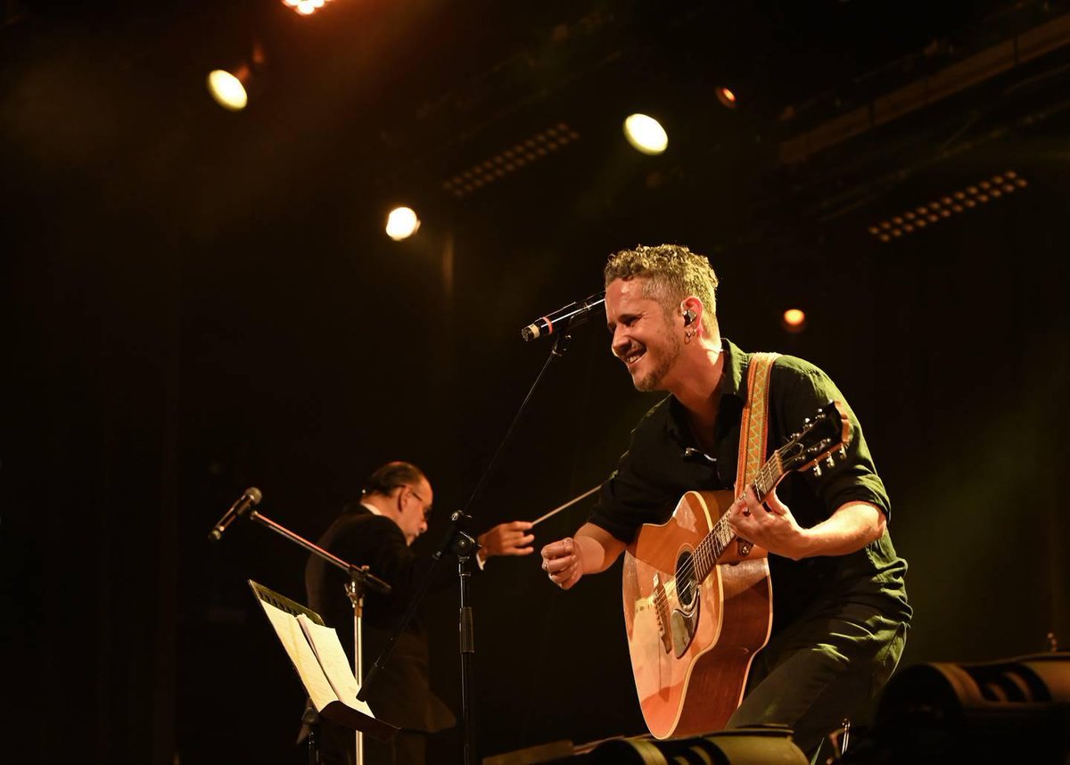 Vicente García, la Orquesta Filarmónica y el milagro de la música nacion.com/viva/musica/vi…