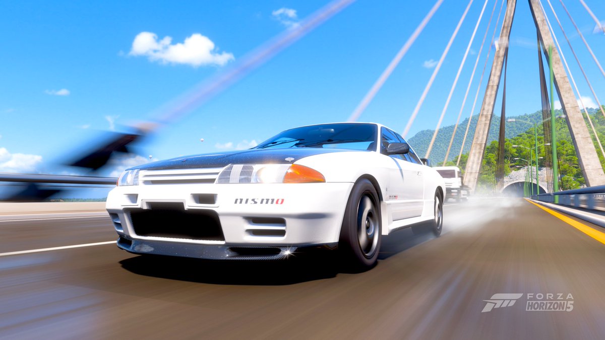mad_officially's tweet photo. #ForzaHorizon5 #XboxShare #Nissan #Skyline #GTR #Nismo #CarbonFibre 1993 Nissan skyline GTR v-spec with carbon fibre splitter, bonnet and boot + nismo stickers, share code 704 939 152 https://t.co/q6dXM4EYST