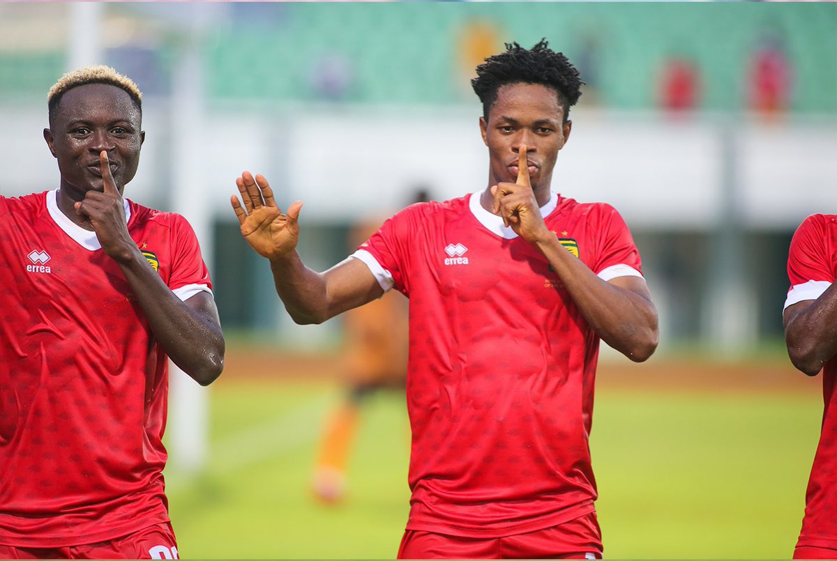 JusticeBlay_'s tweet photo. For Asanteman &amp; Ghana! KROBEA Remains Supreme!

Congratulations 🎊🎈to the entire squad! Let’s seal it on Sunday!

LET’S FILL BABA YARA! https://t.co/FjEnKdiMJh