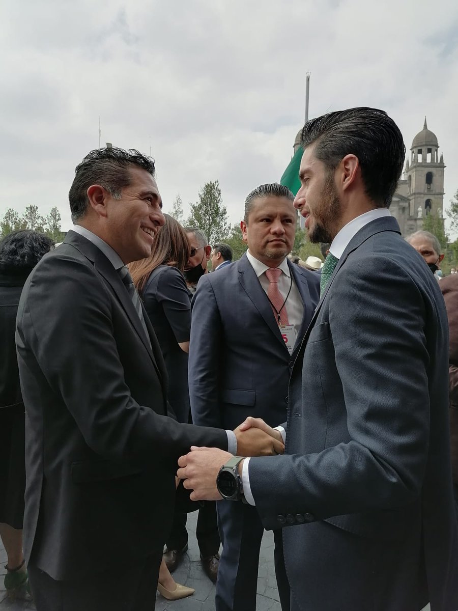 AdelanteCesar's tweet photo. https://t.co/2WoU3F9XsI