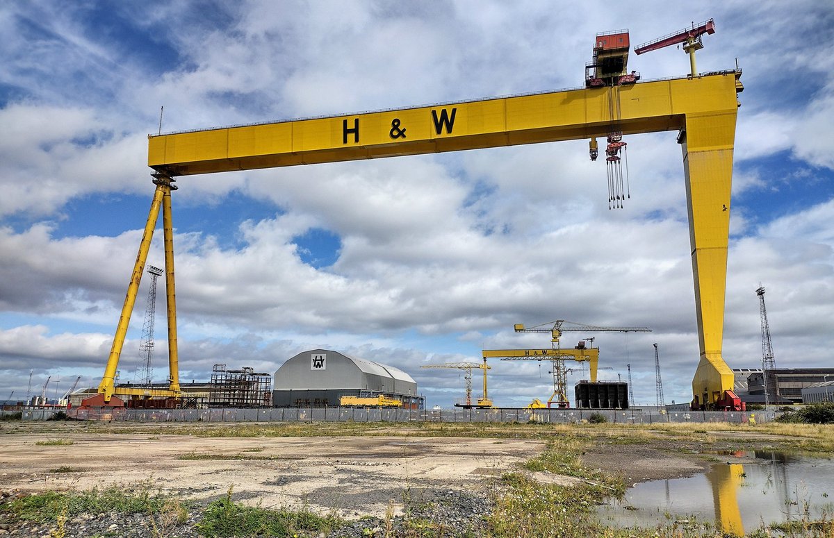 BirtiesBlog's tweet photo. Isn't Belfast brilliant! 😊 @TitanicBelfast @HarlandWolffplc @VisitBelfast @DiscoverNI ☘️ https://t.co/RrL3H9rsZ1