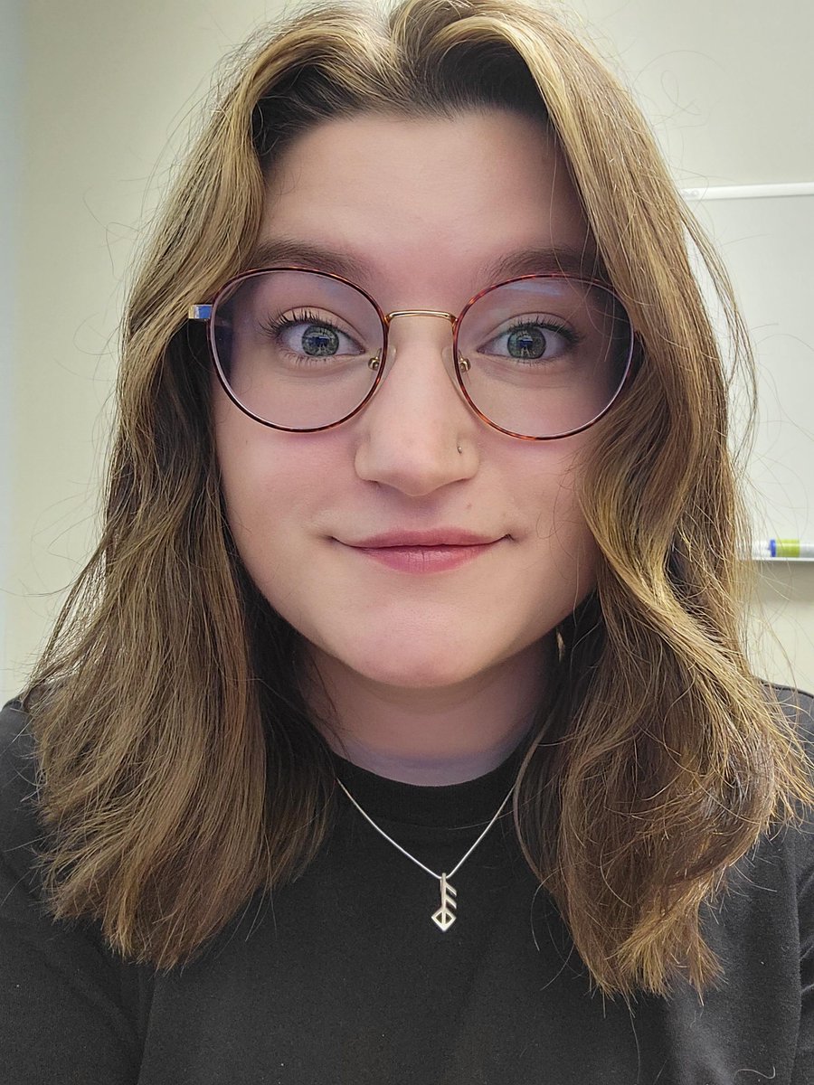 bstronglab's tweet photo. Meet Kit Breithaupt, M.S., the Program Evaluator for SUPRSTART. Kit is a Public Health Analyst at @AUG_IPPH and has a background in psychology with research in anxiety, trauma, ACEs, and physiology. Fun fact: sharks are their favorite animal! https://t.co/3rvQVrbYTv