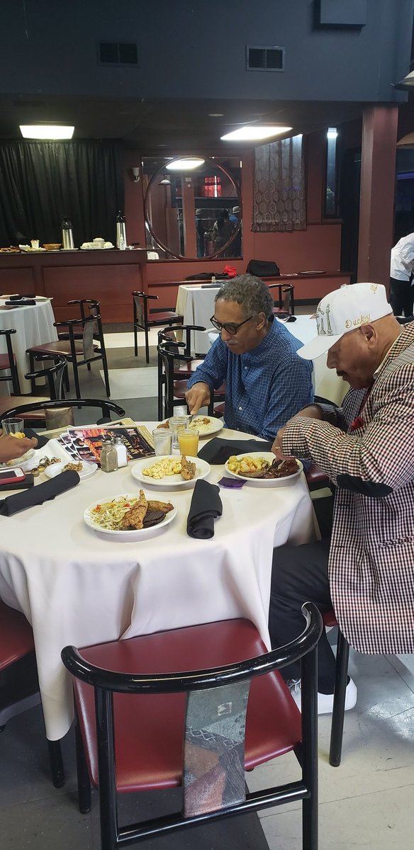 PhillyLegacies's tweet photo. Heroes in the House! 2022 Networking Brunch at #CalabashRestaurant in West Philadelphia ☆ precursor to Oct 9th 7th Annual Philadelphia Legacies Portrait &amp;Community Awards!!! https://t.co/yLnnrRwcBk https://t.co/P9SI5O0JFL