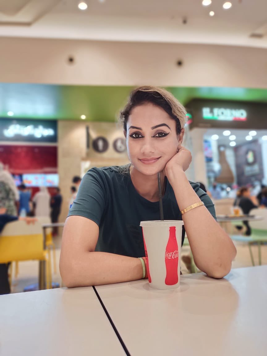 jahanaraalam1's tweet photo. After dinner https://t.co/VPBUEkRDoK