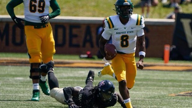 Eli_Clark9's tweet photo. After a great conversation with @Coach_TWatson I’m blessed to receive another Division 1 offer from Norfolk State! GO SPARTANS❕ @NorfolkStateFB https://t.co/kxaUENSLQG