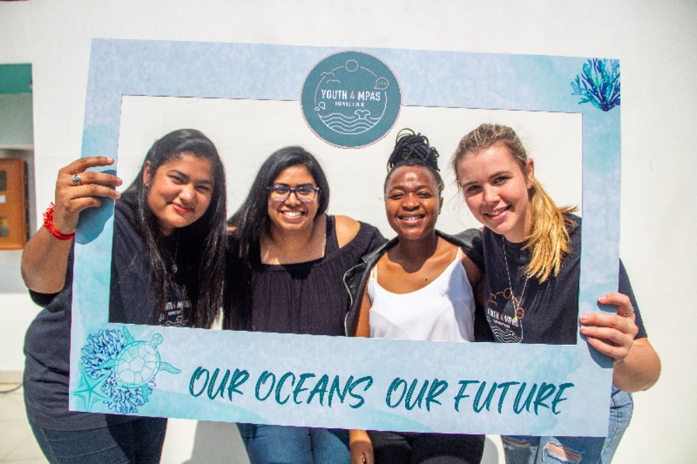 yfmpas's tweet photo. We hosted a hybrid event and thanks to all who attended, it was a roaring success!!ππ₯³
We kicked off our MPA workshop series called WTFish?We then discussed what MPAs are, why we need them, conservation policies in South Africa, CBA Maps, OECMs and MPAs.
#Youth4MPAs
#WTFish https://t.co/iANEv4shw0