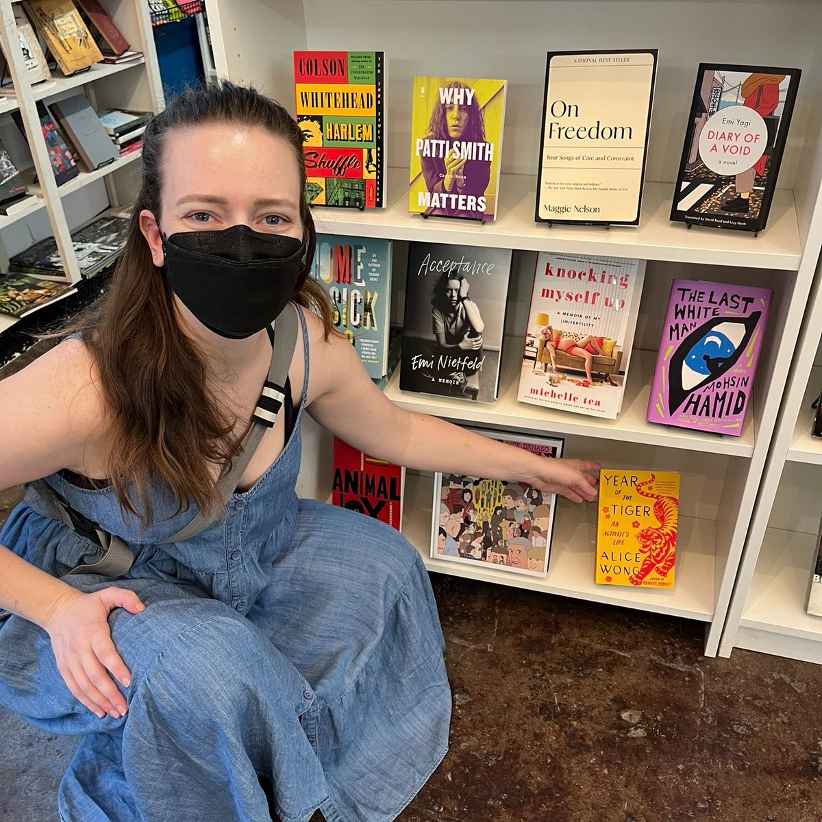 I was thrilled to see YEAR OF THE TIGER by the miraculous @SFdirewolf on display in my local bookstore, @wisebloodkc, this weekend! I had to ask my person to snap a photo.🥰 

#DisabilityAwareness #SuckItAbleism #CripTheVote